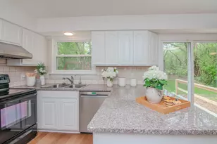 3044 Turnberry Ln, Ann Arbor, MI 48108 - Photo 27