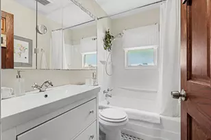 549 Colfax Ave, Grand Haven, MI 49417 - Photo 17