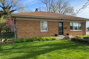549 Colfax Ave, Grand Haven, MI 49417 - Photo 3