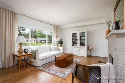 923 N Hudson Street SE, Lowell, MI 49331 - Photo 9