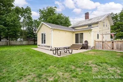 923 N Hudson Street SE, Lowell, MI 49331 - Photo 7