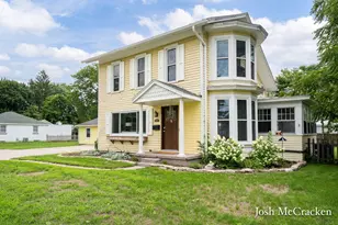 923 N Hudson St SE, Lowell, MI 49331 - Photo 1