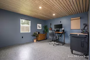923 N Hudson St SE, Lowell, MI 49331 - Photo 33