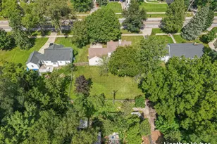 1860 Michigan St NE, Grand Rapids, MI 49503 - Photo 35