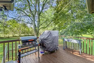 6549 Napier Rd, Plymouth, MI 48170 - Photo 41