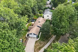 1414 Rosalind Rd SE, East Grand Rapids, MI 49506 - Photo 33