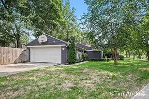 1414 Rosalind Rd SE, East Grand Rapids, MI 49506 - Photo 29
