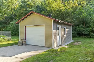 13531 Van Buren St, Holland, MI 49424 - Photo 21