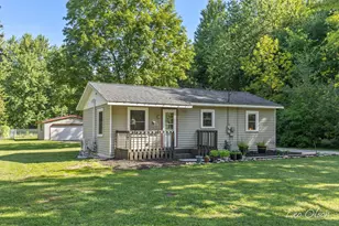 13531 Van Buren St, Holland, MI 49424 - Photo 3