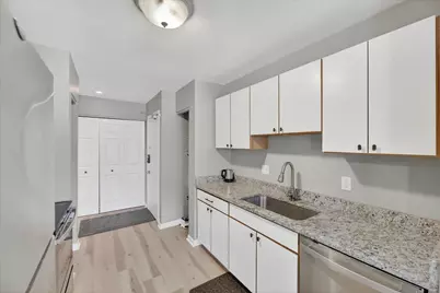 2140 Pauline Boulevard #206, Ann Arbor, MI 48103 - Photo 17