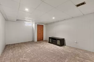 3157 Locke Ave SW, Grandville, MI 49418 - Photo 27