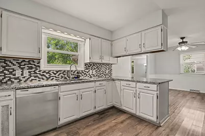 3157 Locke Avenue SW, Grandville, MI 49418 - Photo 11