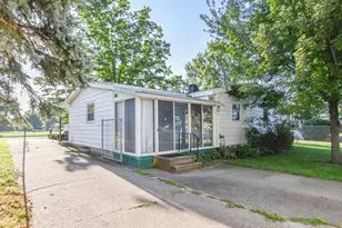 75 Edison Ct, Coldwater, MI 49036 - Photo 3