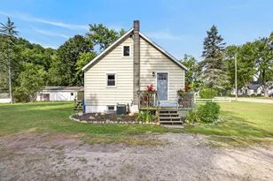 625 W Bridge St, Big Rapids, MI 49307 - Photo 39