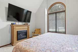 18121 Lovell Rd, Spring Lake, MI 49456 - Photo 17