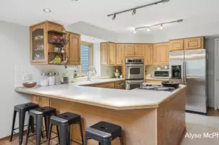 18121 Lovell Rd, Spring Lake, MI 49456 - Photo 9