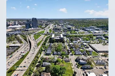 600 Broadway Avenue NW #211, Grand Rapids, MI 49504 - Photo 55