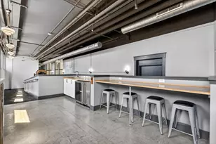 600 Broadway Ave NW, Grand Rapids, MI 49504 - Photo 43