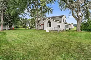 13141 Grass Lake Rd, Grass Lake, MI 49240 - Photo 33