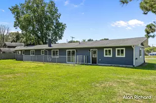 8446 Vinton Ave NW, Sparta, MI 49345 - Photo 21