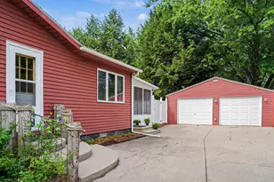 8722 S Sprinkle Rd, Portage, MI 49002 - Photo 27