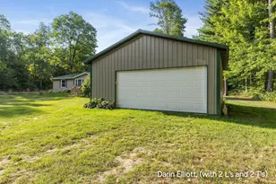 22653 Tamarack Rd, Howard City, MI 49329 - Photo 9