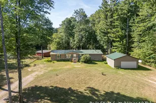 22653 Tamarack Rd, Howard City, MI 49329 - Photo 1