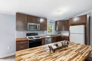 9949 10 Mile Rd NE, Rockford, MI 49341 - Photo 7