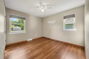 3461 Auburn Ave NE, Grand Rapids, MI 49525 - Photo 11