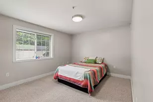 18400 N Ridge Ct, Spring Lake, MI 49456 - Photo 9