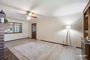 4752 Bonnie Ave SE, Kentwood, MI 49508 - Photo 11