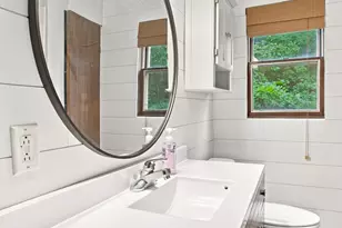 15 E 35th St, Holland, MI 49423 - Photo 11