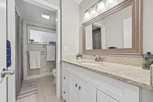 29928 Rock Creek Dr, Southfield, MI 48076 - Photo 11