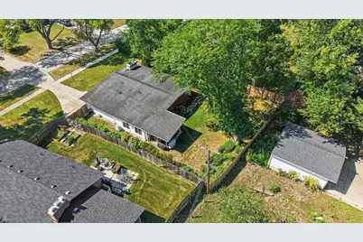 29928 Rock Creek Drive, Southfield, MI 48076 - Photo 25