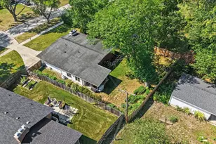 29928 Rock Creek Dr, Southfield, MI 48076 - Photo 25