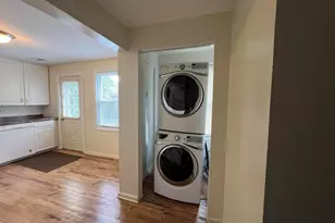 686 Troywood Dr, Troy, MI 48083 - Photo 27