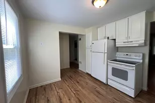686 Troywood Dr, Troy, MI 48083 - Photo 23