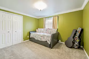 44026 Harmony Ln, Belleville, MI 48111 - Photo 13