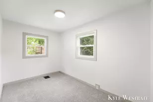 629 Harlan Ave NE, Grand Rapids, MI 49503 - Photo 15