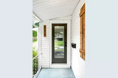 629 Harlan Avenue NE, Grand Rapids, MI 49503 - Photo 3
