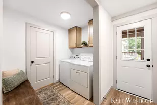 629 Harlan Ave NE, Grand Rapids, MI 49503 - Photo 17