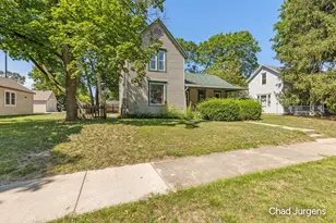 517 N Michigan Ave, Big Rapids, MI 49307 - Photo 3
