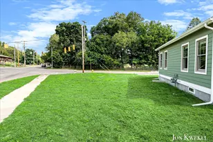 1959 Plainfield Ave NE, Grand Rapids, MI 49505 - Photo 35