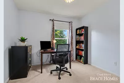 2022 Friesian Court NE, Grand Rapids, MI 49505 - Photo 15