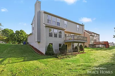 2022 Friesian Court NE, Grand Rapids, MI 49505 - Photo 23