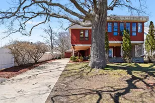 3135 Lakeshore Dr, Muskegon, MI 49441 - Photo 3