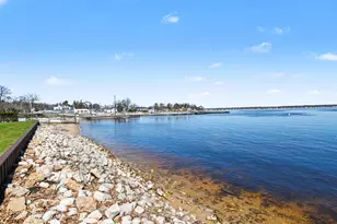 3135 Lakeshore Dr, Muskegon, MI 49441 - Photo 39
