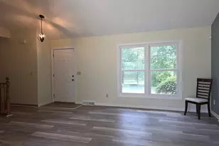16355 10 Mile Rd, Battle Creek, MI 49014 - Photo 5