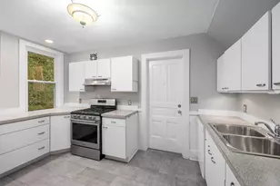 1215 Lake Dr SE, Grand Rapids, MI 49506 - Photo 25