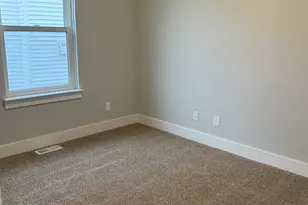 473 Corinth Cir, Dundee, MI 48131 - Photo 9